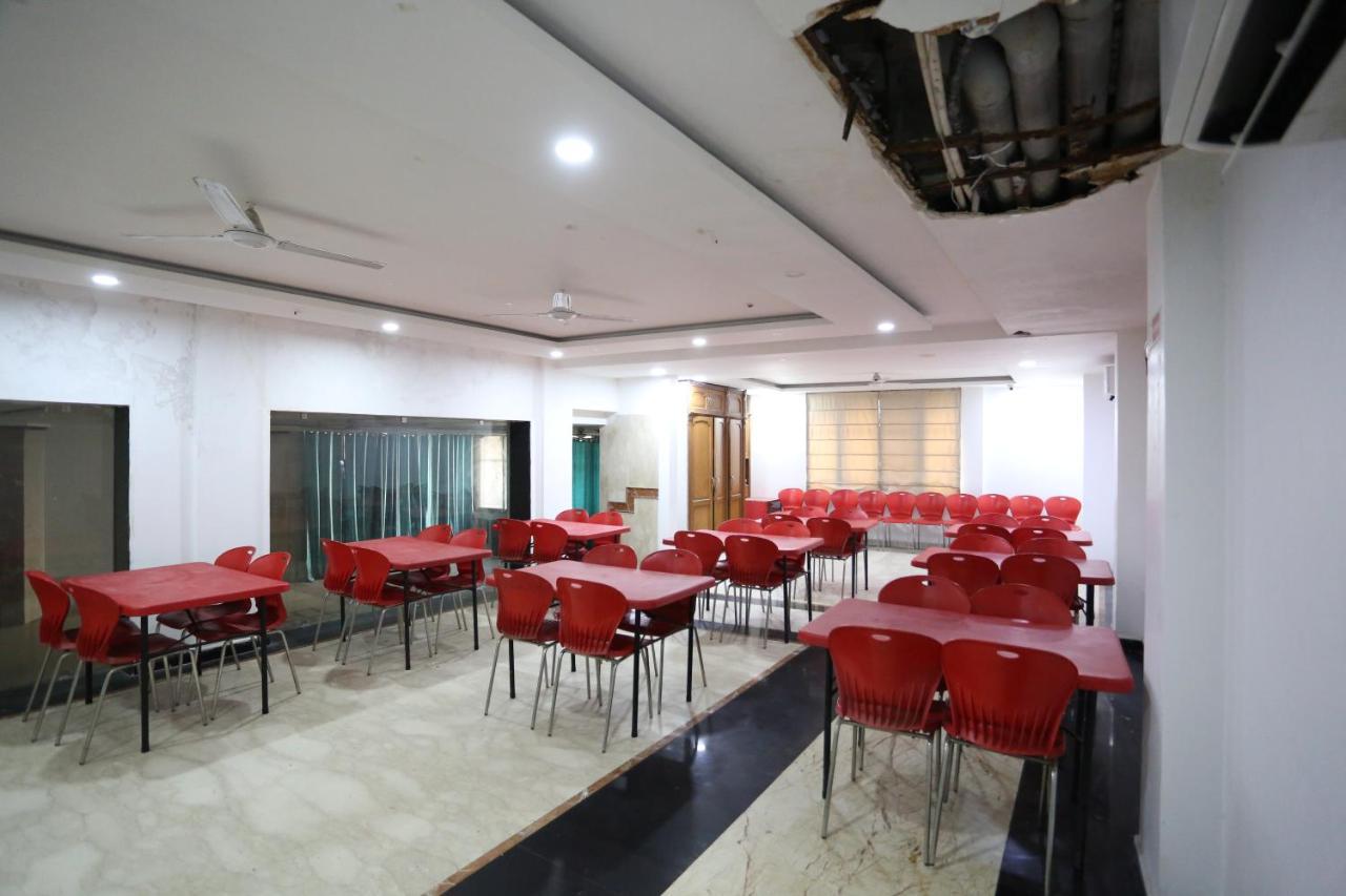 Hotel Sm Suits Near Delhi Airport-Unit By Grand Urban Luxury ニューデリー エクステリア 写真